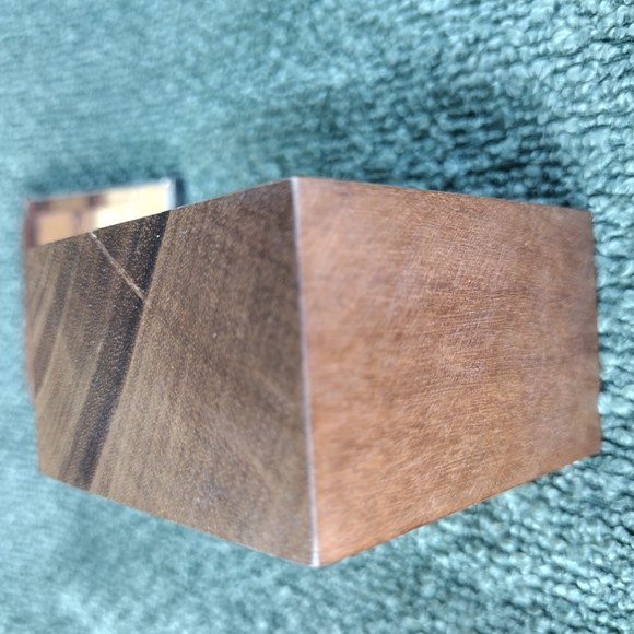 Antique Peruvian Cloth Encased Wooden Box - Picture 11 of 16